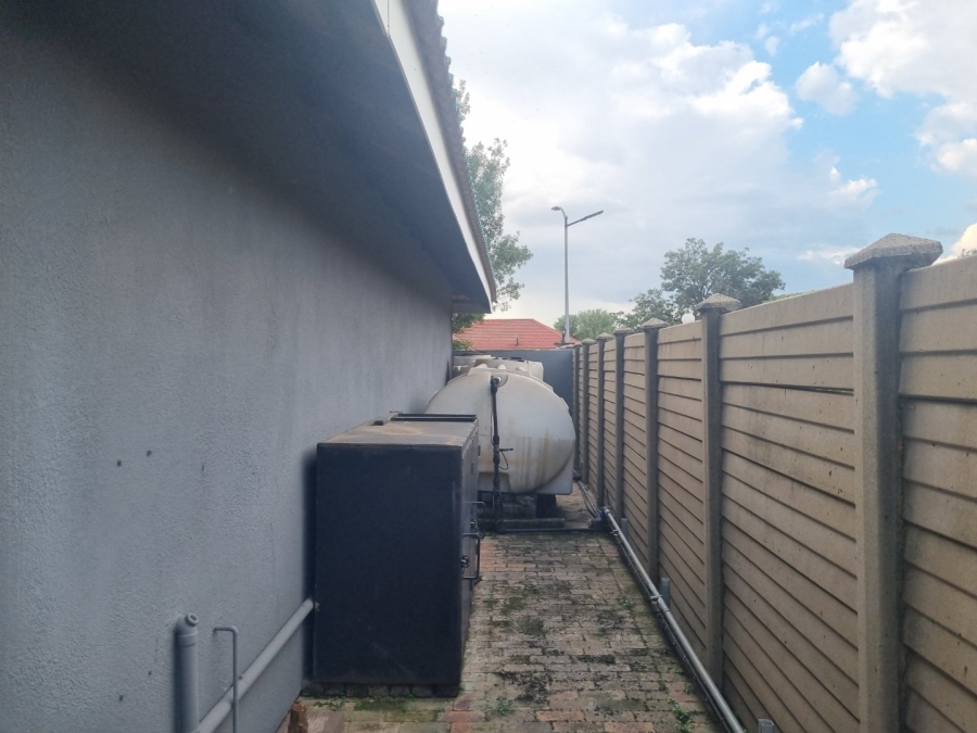 3 Bedroom Property for Sale in Vaalpark Free State